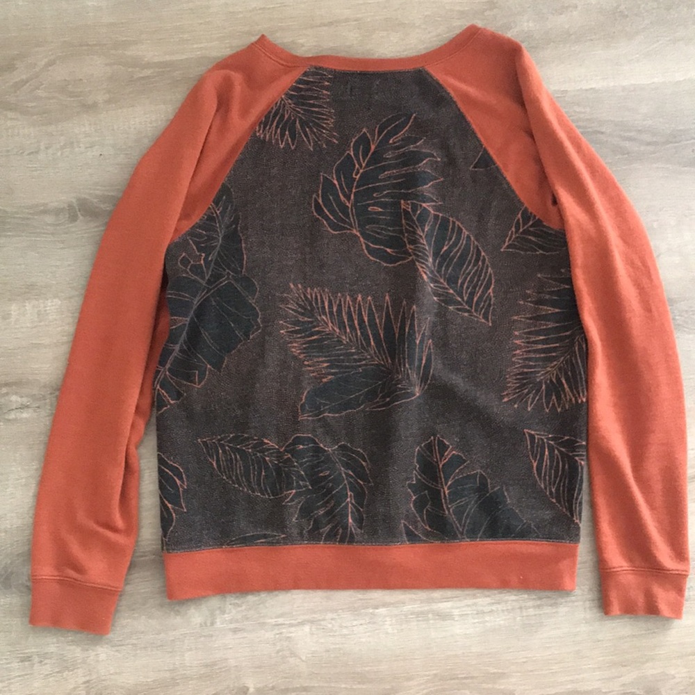 Volcom sweater - Picture 2 of 7